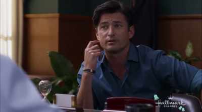 - Well good, because Iknow she's crazy about you, - Wedding at Graceland