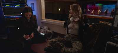 - Well, you gotta know.
Report back with measurements. - Sex Appeal