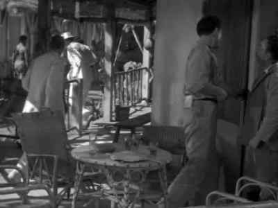 Well hang me - Tarzan Escapes
