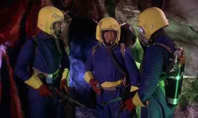 We'll have to be back here
in one hour and 50 minutes. - Journey to the Seventh Planet