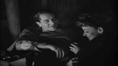 We'll either have to bundle
or freeze tonight. - Now, Voyager