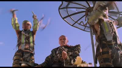 We'll have this atoll in no time. - Waterworld