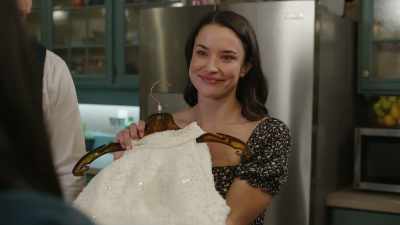 Well, you have to
come to my wedding. - Team Bride