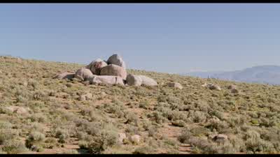 We'll have to make a run for those rocks. - Tremors
