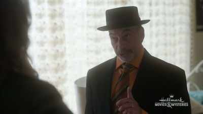 Well, he was over 50 feet away - Nikki & Nora: Sister Sleuths