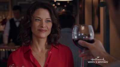 Well, here's to dinner
in Paris... Hopewell-style. - Hope at Christmas