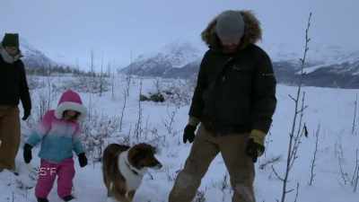 Well, hey!
Guys look at this. - Life Below Zero: Next Generation