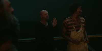 - Well, I accept your challenge.
- (all murmuring) - Our Flag Means Death
