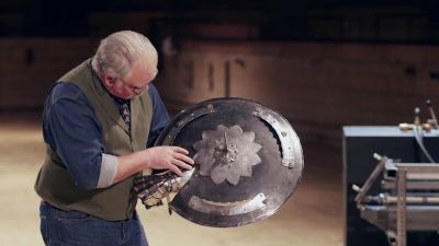 - Well, I can see where
the bolts hit, Ilya. - Forged in Fire