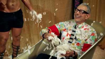 Well... ...I don't know,
maybe I was a little hasty, - The World According to Jeff Goldblum