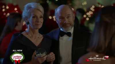 Well, I don't pretend to know
what's going on - Chateau Christmas