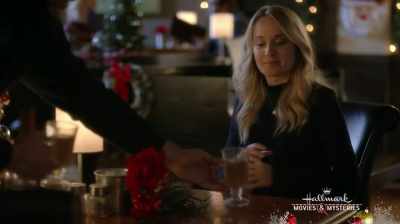 Well, I figured hot buttered
rum is a good substitute - Time for Me to Come Home for Christmas