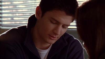 - Well, I gotta go.
- Oh yeah. - One Tree Hill