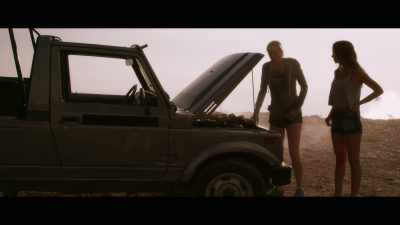 Well, I grew up
in a ranch in Texas, - Body of Deceit