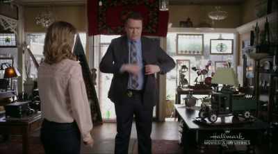 WELL, I GUESS
I'M GOING TO HAVE TO TALK - Garage Sale Mysteries: Picture a Murder