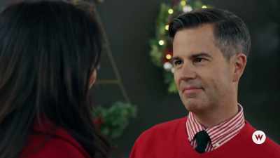Well, I hope you guys come back. - We Wish You a Married Christmas