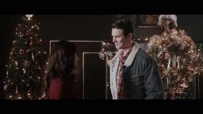 Well, I know it doesn'’t make up
for not being here last night, - The Christmas Dance