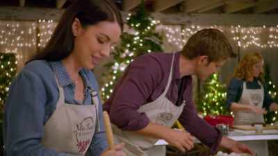 Well, I prefer to focus - A Sweet Christmas Romance