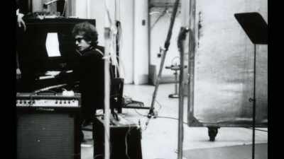 ♪ Well, I ride
on a mailtrain, baby - Bob Dylan: Odds and Ends