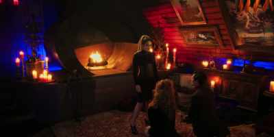 - Well, I suppose
the company is preferable - Reginald the Vampire
