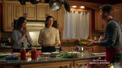 Well I think dinner's ready. - Northern Lights of Christmas