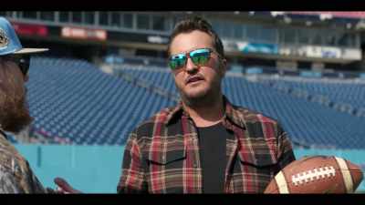 Well, I think it's fun
for the fans to know, - It's All Country
