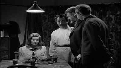 - Well, I think it's getting late.
Hmm. - Ninotchka