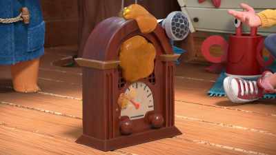 -Well?
-I think we'll have a visit, tonight. - The Adventures of Paddington
