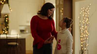 - Well, I would be there every
step of the way to make sure - Mom's Christmas Boyfriend