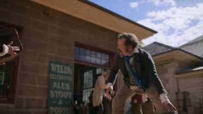 Well, I'd love to see
the naggin' biddy do this. - The Artful Dodger
