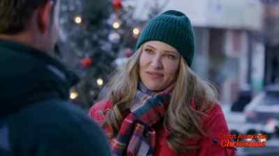 Well, I'll have to make sure that
your evening's extra special as well. - Christmas Under the Northern Lights