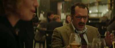 Well, I'm hungry. Here comes the dessert. - Mr & Mme Adelman