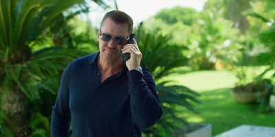 - Well I'm listening.
- Why don't you drop by - Rise of the Footsoldier: Marbella