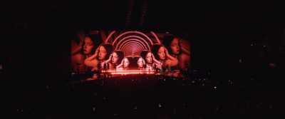 - Well, I'm not sure
what's going on - Olivia Rodrigo: GUTS World Tour