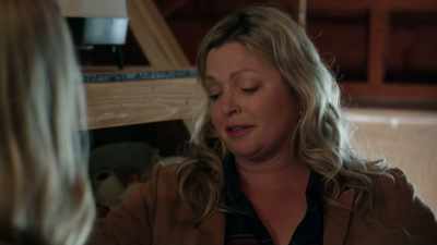 - Well, I'm right here.
I'm not going anywhere. - Chaos on the Farm