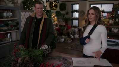 Well, you inspired me last
night, so I hope this works. - Christmas Wreaths and Ribbons