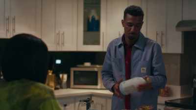 -Well, this is pea milk
from a pea.
-(phone ringing) - DAVE