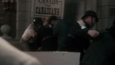 Well, this is unusual. - Murdoch Mysteries