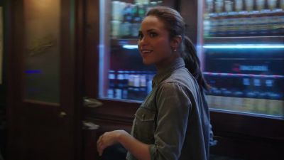 Well, if it isn't
Mr Long Island iced tea. - Chicago Fire