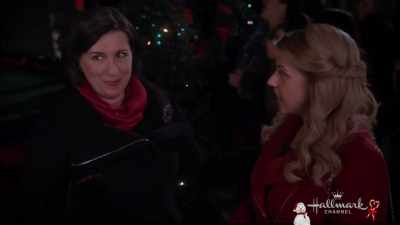 Well, it is pretty spectacular. - Entertaining Christmas