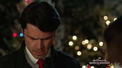 Well, it... - Northern Lights of Christmas