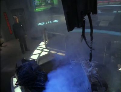 Well it's bigger than I thought - Star Trek: Voyager