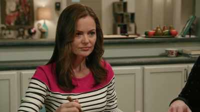 - Well, it's called
"mirroring." - I Am Frankie