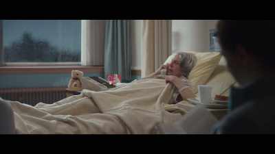 Well, you keep warm, now.
Are the nurses there? - Five Days at Memorial