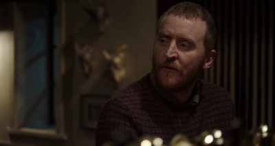 - Well, you know how to handle a gun?
- Yeah, yeah. - Calibre