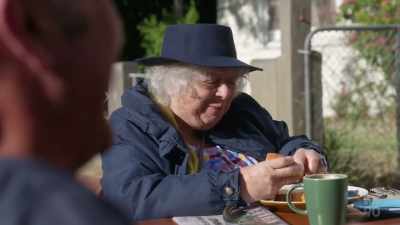 Well, you know that the Harley
(MEN LAUGH) - Miriam Margolyes: Australia Unmasked