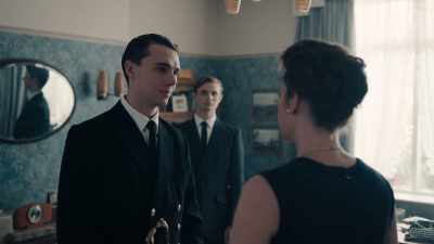 Well, you know what they say
about us naval types? - Mrs Wilson