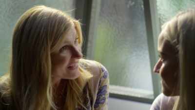 - Well, you know what?
You wanna stay here - Dirty John