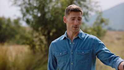 Well, look,
why don't I talk to her - A Safari Romance
