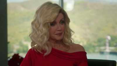 Well, it looks like I've arrived
just in time for dinner. - Ladies of the '80s: A Divas Christmas